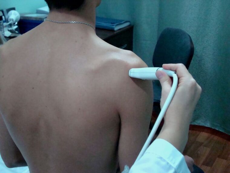 La moderna fisioterapia aiuta a gestire i sintomi dell’artrosi della spalla nelle fasi iniziali