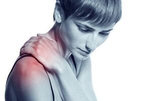 Dolore alla spalla con artrosi