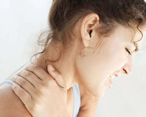 Dolore al collo nell'osteocondrosi